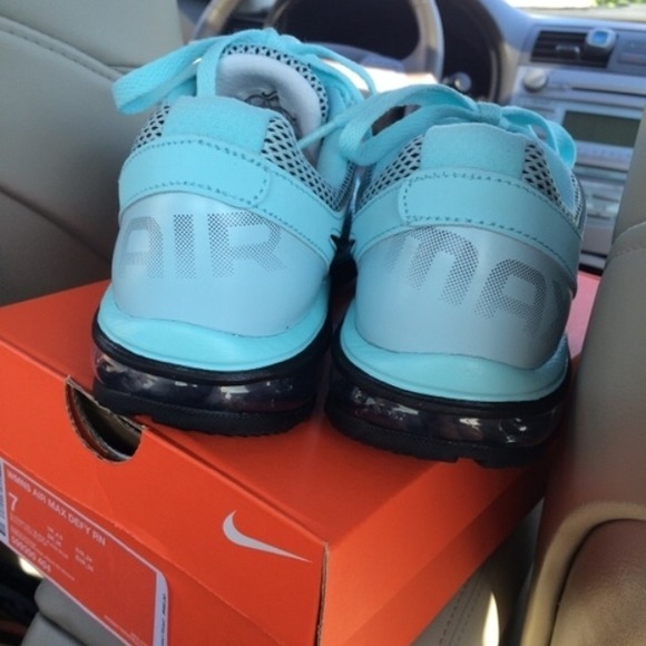 SOLD. - Picture 4 of 4