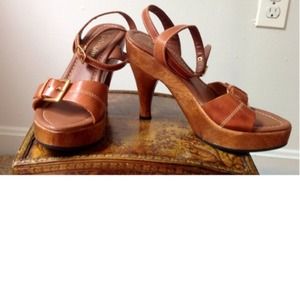 Platform high heel sandals