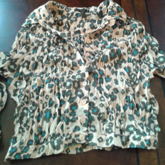 Cheetah print crop top