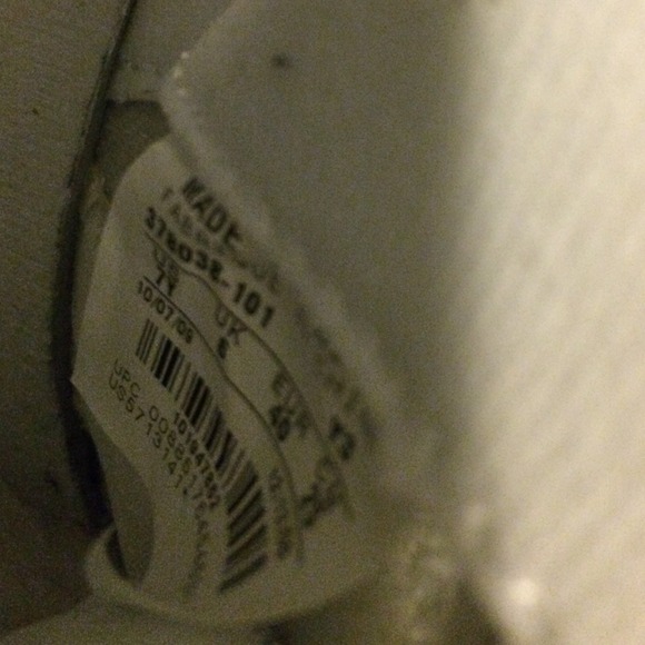 Jordan Anniversary 11  💢NO TRADES💢 - Picture 2 of 2