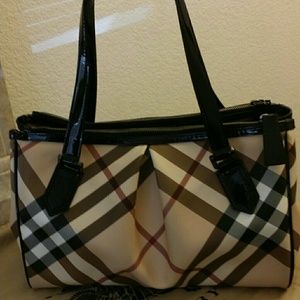 SOLD! Burberry shoulder bag