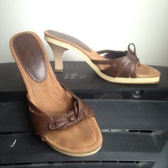 Brown leather sandals