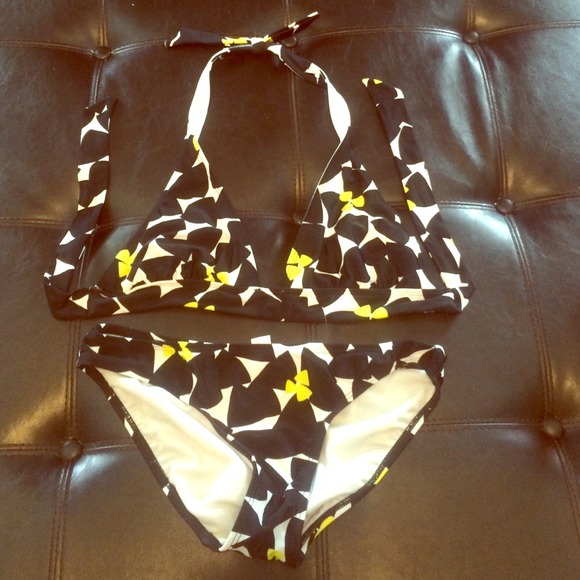 Old navy bathing suit