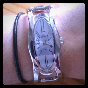 Stainless steel bangle watch