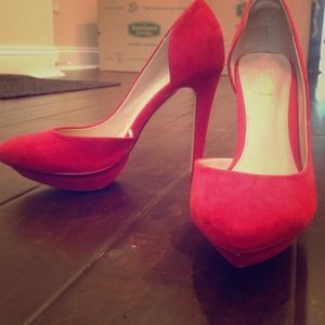 Red Zara pumps! Sold out in stores!
