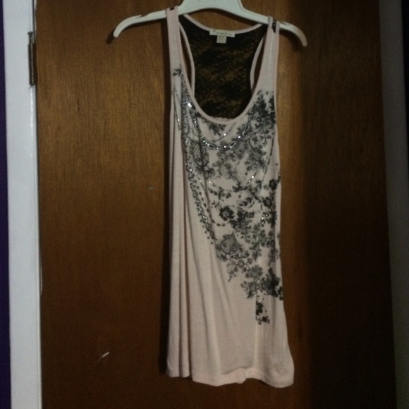 Cute&Classy light pink tank top!