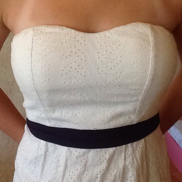 Sold - Picture 3 of 3