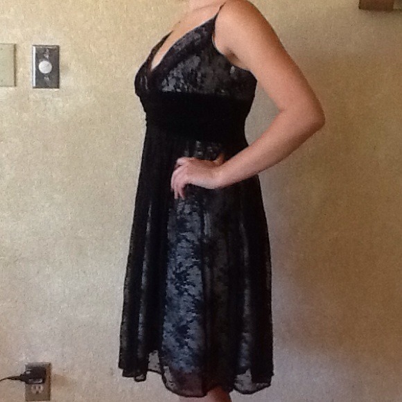 Sold - Picture 2 of 4