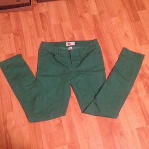 Green skinny jeans