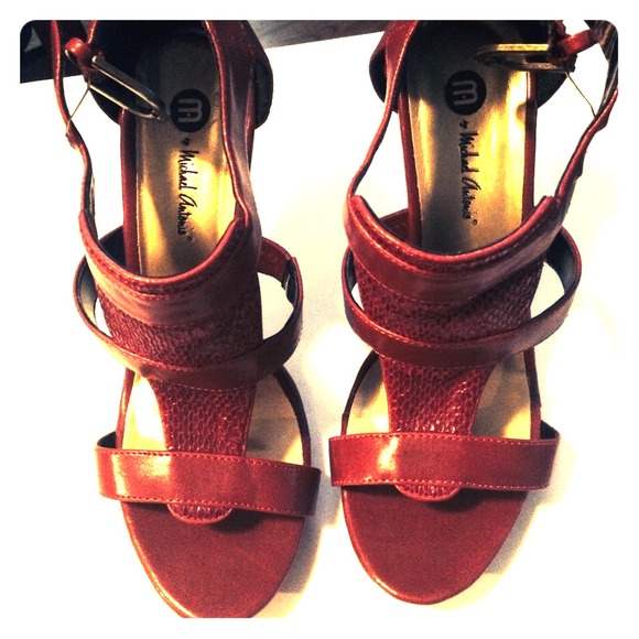 Brand new red heels