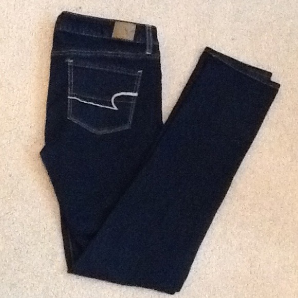 🔴SOLD🔴American Eagle skinny jeans