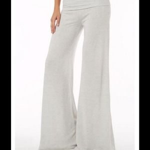 NEW!! Textured Fold Over Wide Leg Pants/No Trades
