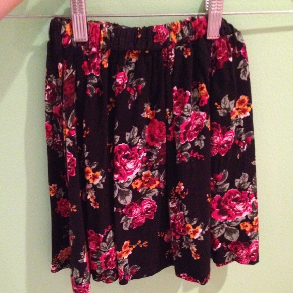 Floral Black Skirt