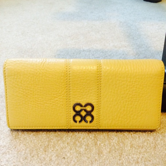 Coach wallet (SOLD)