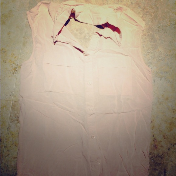 Open back light pink tank