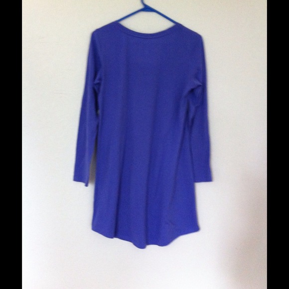 😍vs sleepwear shirt😍 - Picture 3 of 4