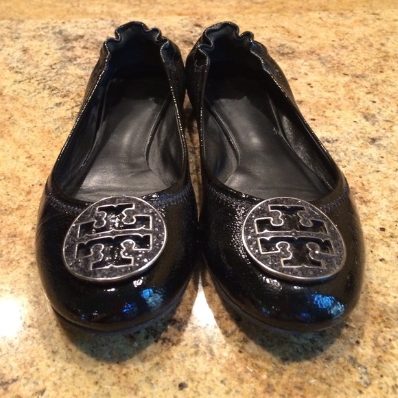 Tory Burch Reva black patent with glitter logo