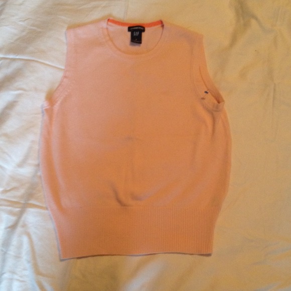 Peach tank