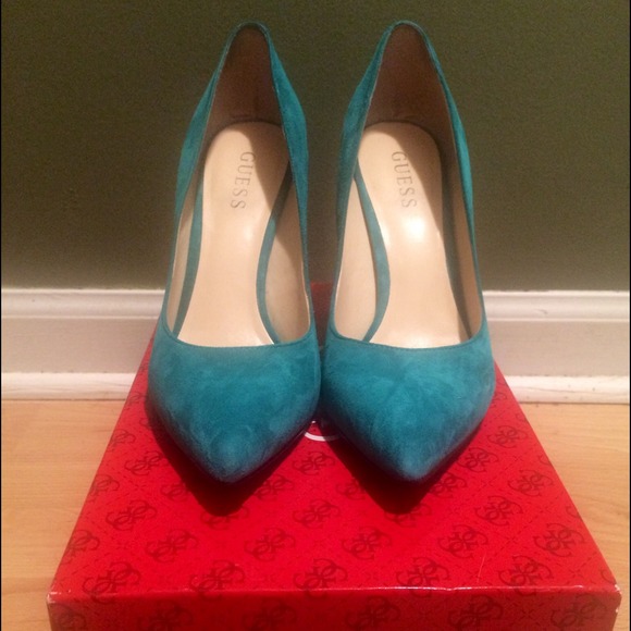 Guess Teal Suede Mipolia Stiletto Pumps Heels 8