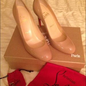 Louboutin  Nude Patent Leather 100 mm