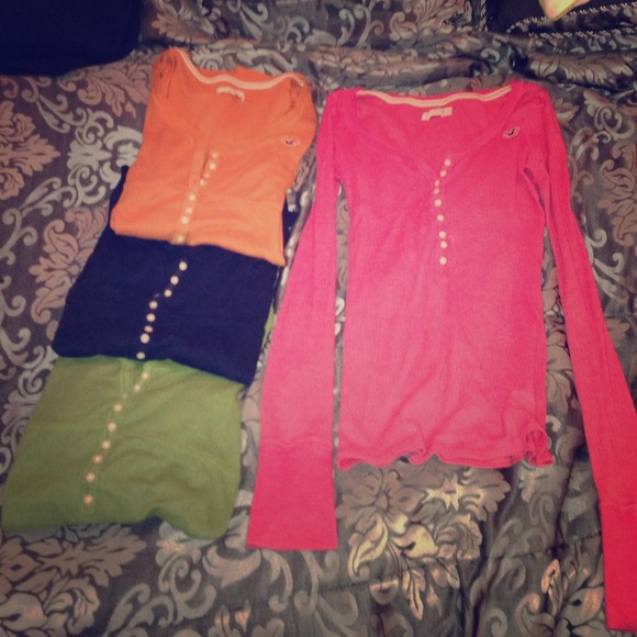 Hollister long sleeve bundle