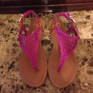 6.5 Jessica Simpson sandal spring 2014