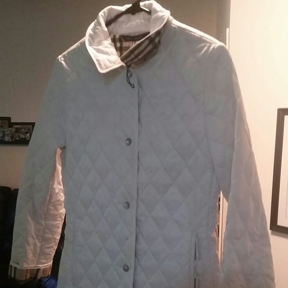 Burberry Jackets & Blazers - White Burberry Brit quilters jacket