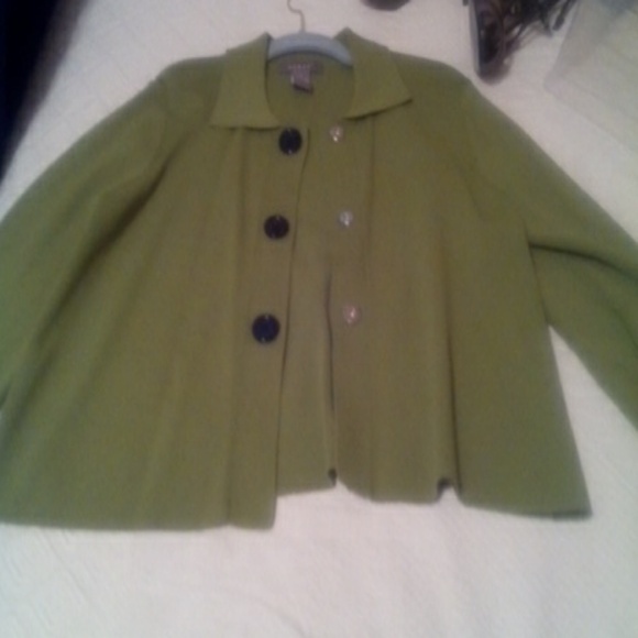 Blazer - Picture 1 of 1