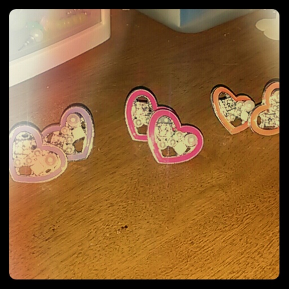 **Super Cute Heart Earrings**