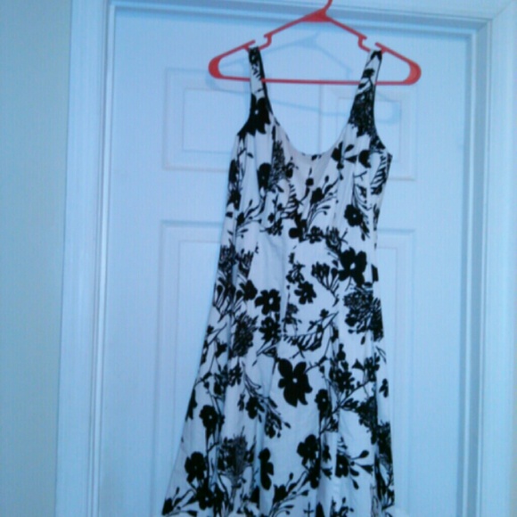 Gorgeous for business or casual