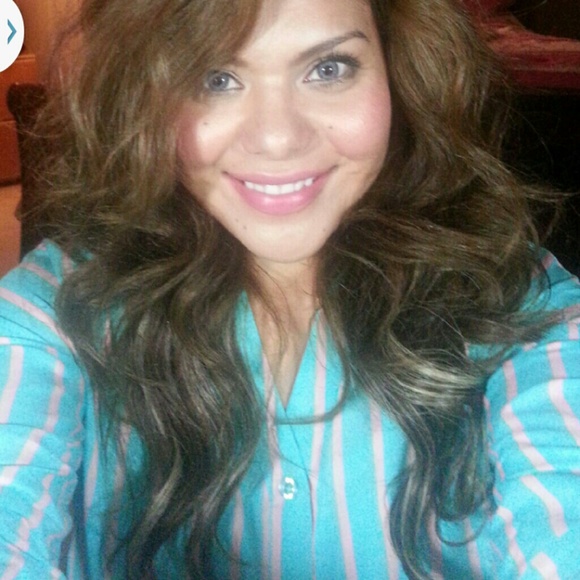 Turquoise and pink button up!!! :) - Picture 3 of 4