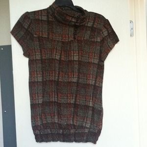 Plaid top