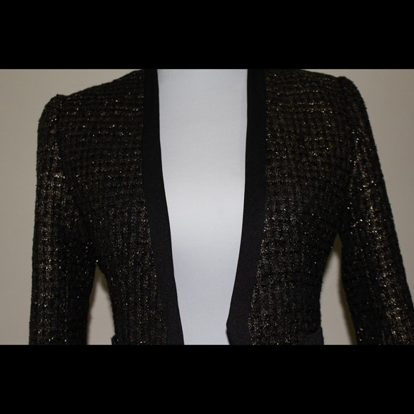 Sold in bundle - Picture 2 of 3