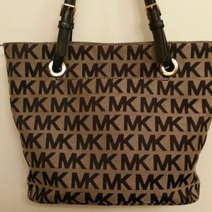 Michael Kors shoulder bag