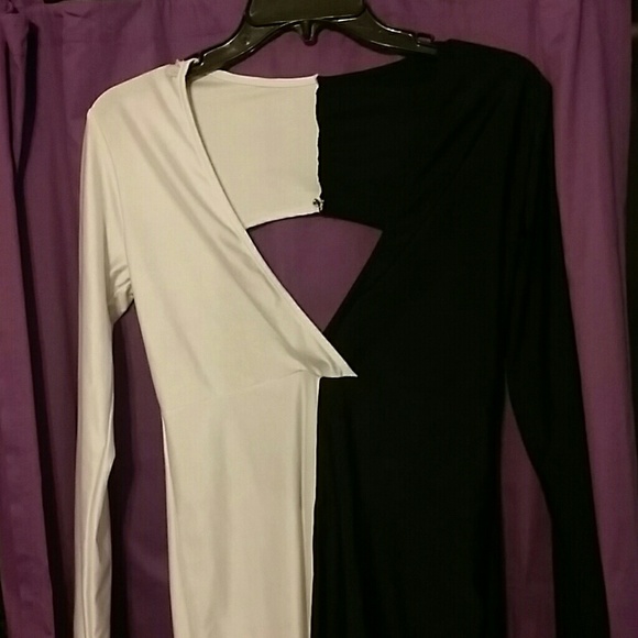 Black and white bodycon dress