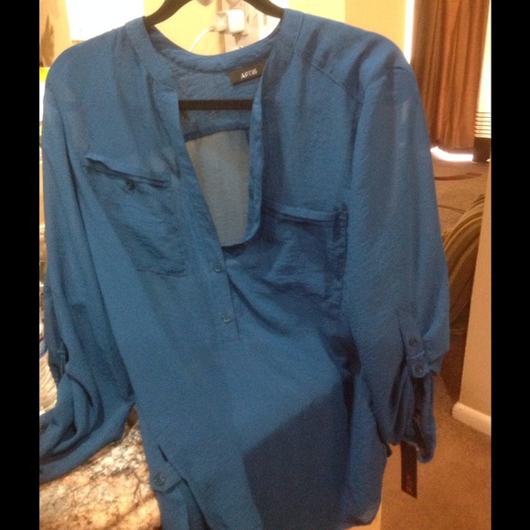 Teal green button up blouse