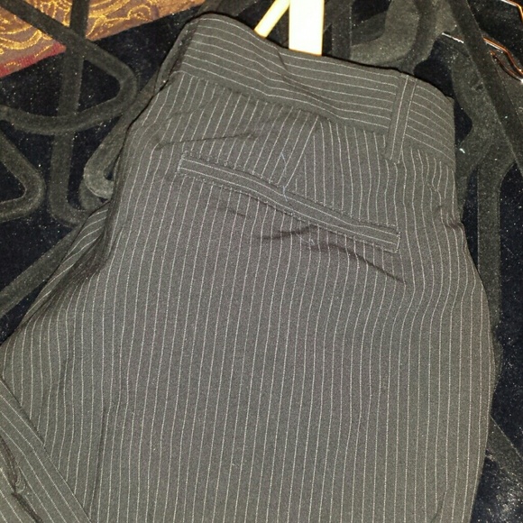 Gap 3/4 slacks