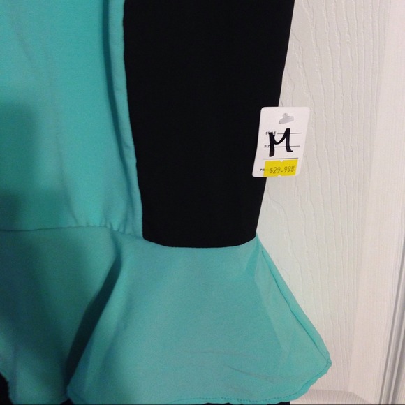 *Host Pick* Peplum Dress NWT - Picture 2 of 4