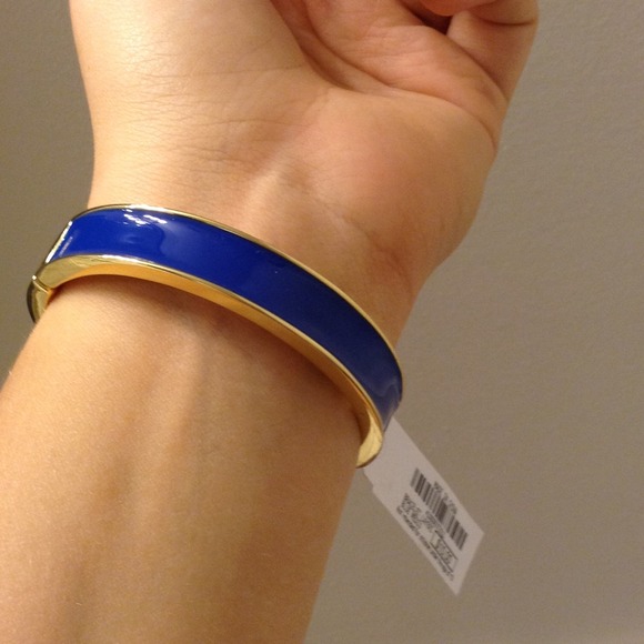 NWT CC Blue & Gold Bracelet COMMENT IF INTERESTED - Picture 2 of 3