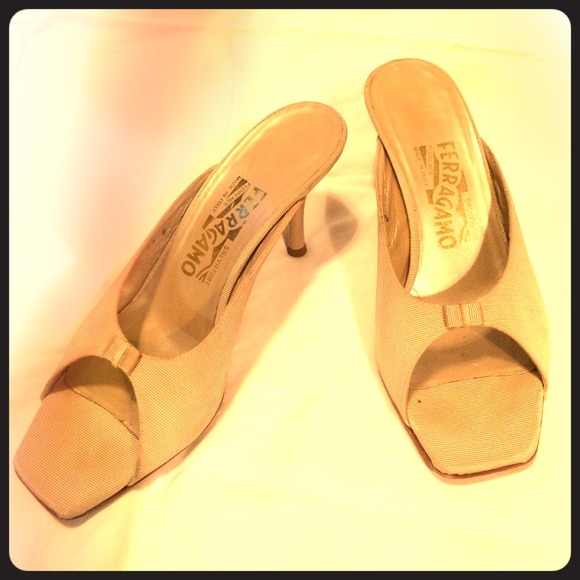 Ferragamo Slip On Kitten Heels, size 7.5