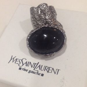 Yves Saint Laurent ysl Arty ring