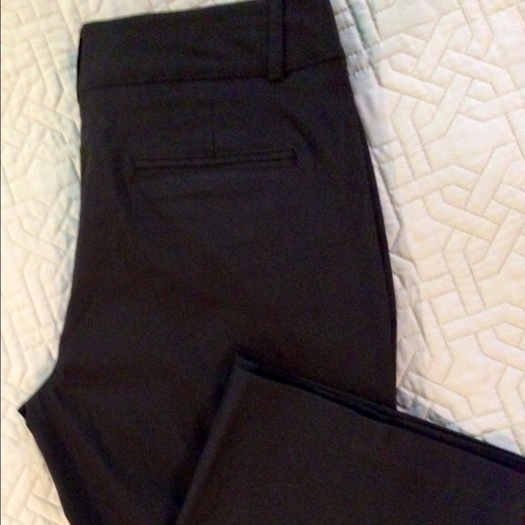 Black Capris - Picture 2 of 2