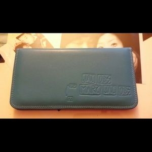 Marc by marc jacobs 3wallets bundle