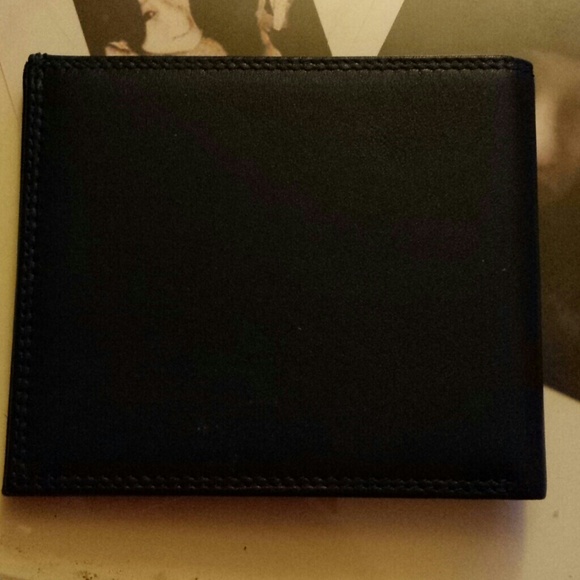 "Sold "Wallet!!!!! - Picture 4 of 4