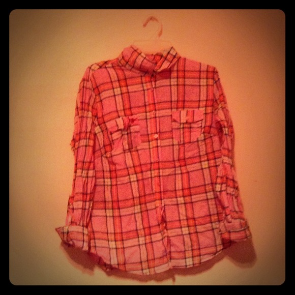 Pretty In Plaid - Picture 1 of 1