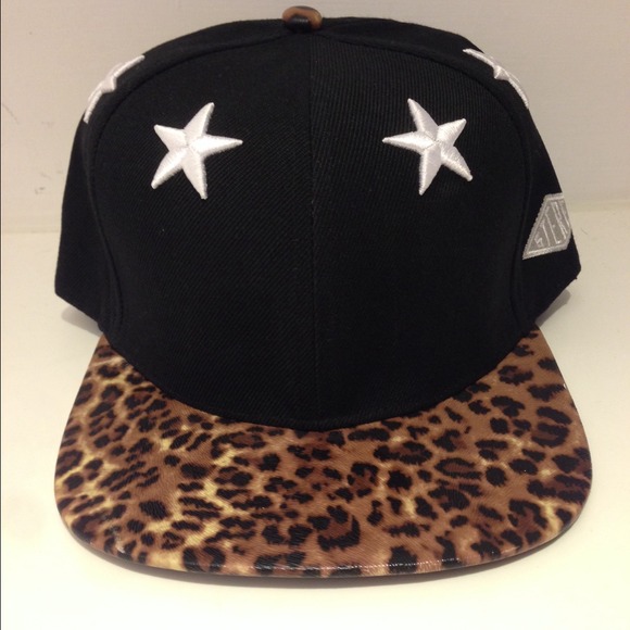 Black and leopard "5 star" snapback hat - Picture 1 of 3