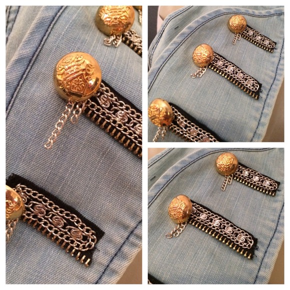 Denim Military Style Cropped Vest - Picture 2 of 2