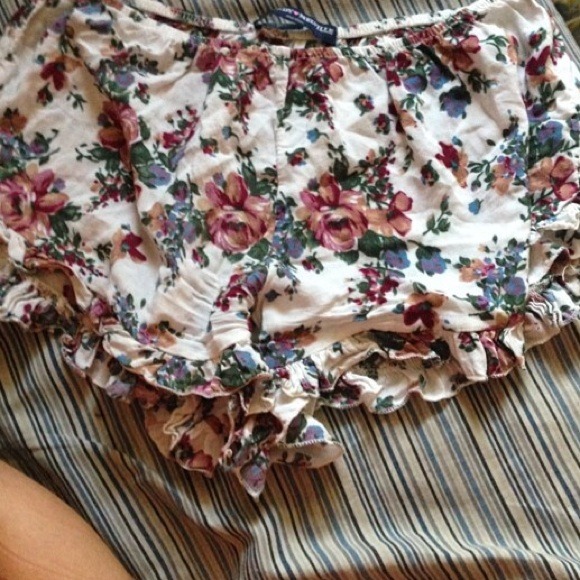 BM vodi shorts