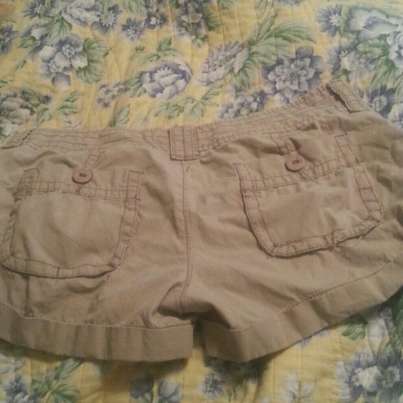 American eagle shorts, lowered price - Picture 3 of 3