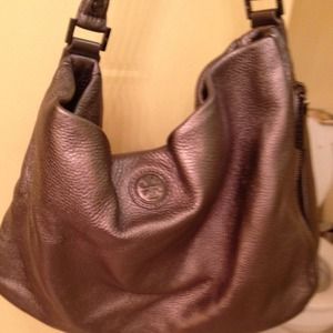 JUST REDUCED!!Authentic Tory Burch Handbag
